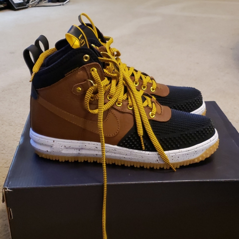 Lunar force 1 duckboot